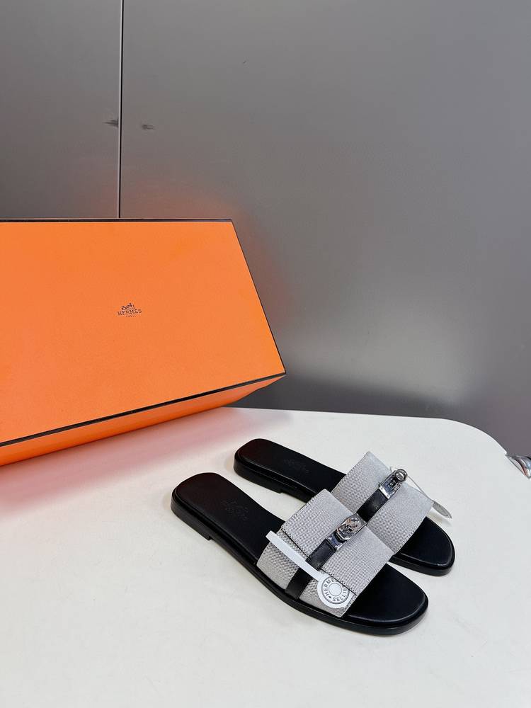 Hermès Gabriel sandals