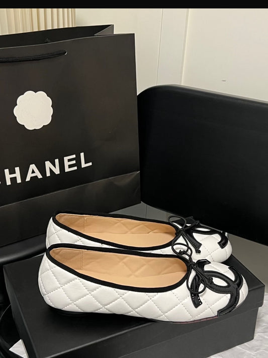 Chanel leather ballet flats