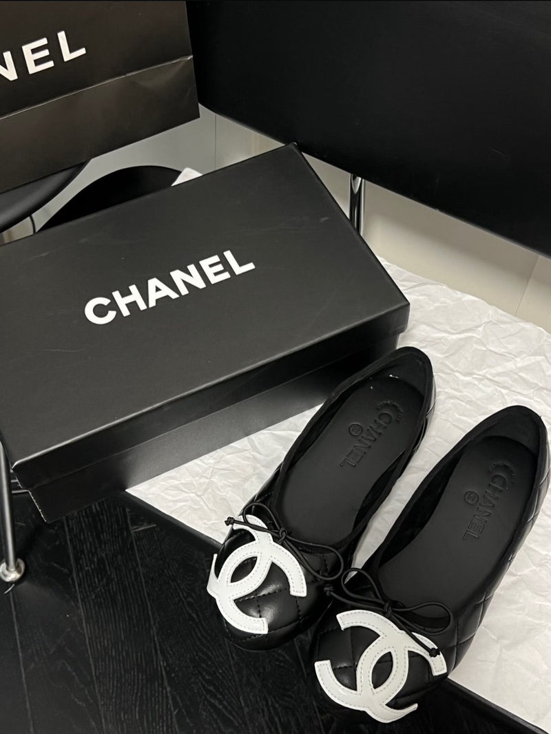 Chanel leather ballet flats