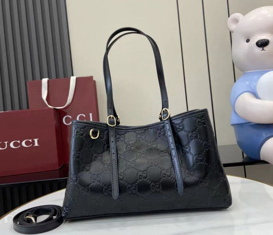 Gucci GG Emblem tote bag